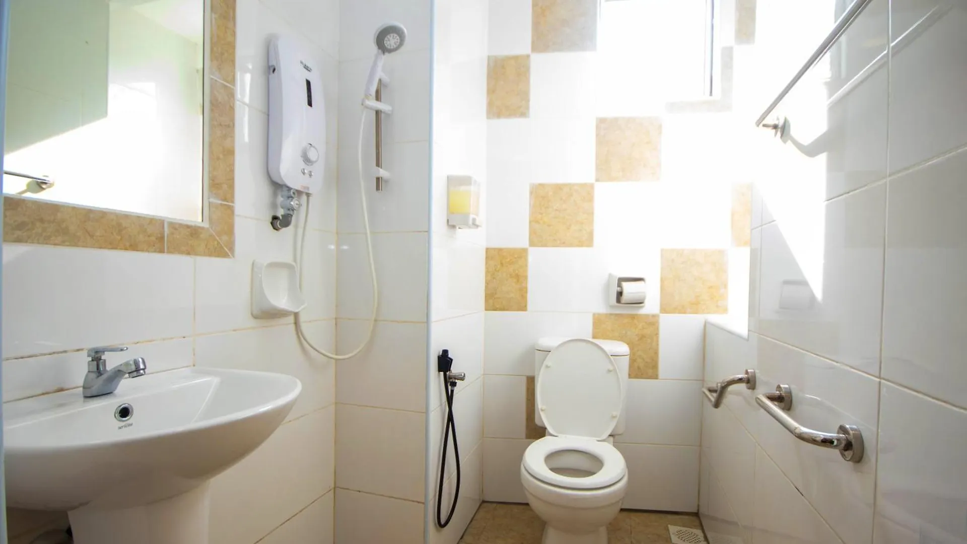 Sun Inns Permas Jaya Johor Bahru Hotel